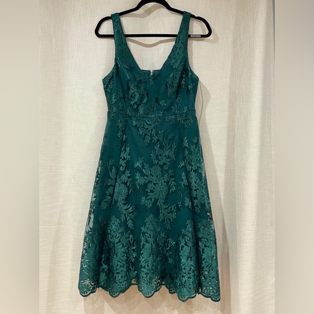 Green Lace Lulus Dress